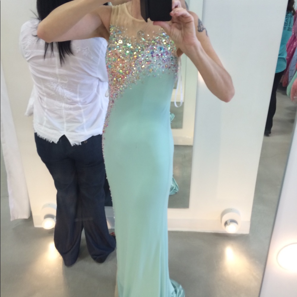 Prom dress .